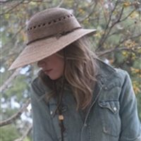 Tula Laurel Lattice Hat